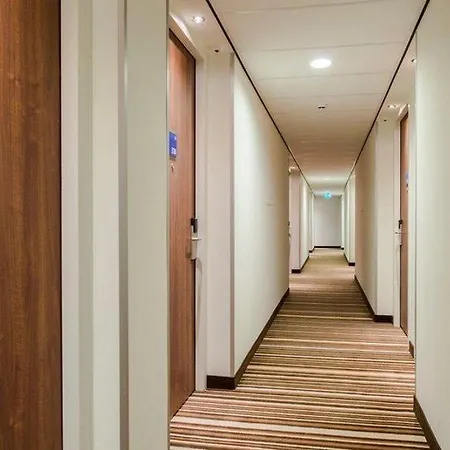 Express - Parliament By Ihg Den Haag